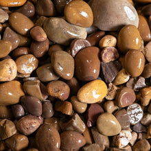 River 40-90mm Pebbles